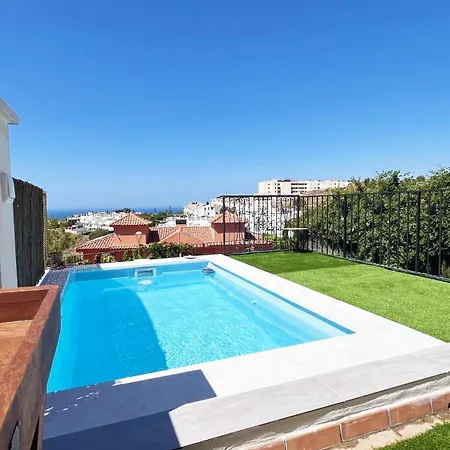 Gran Terraza Con Vistas Al Mar Y Piscina Apartamento Rincón de la Victoria