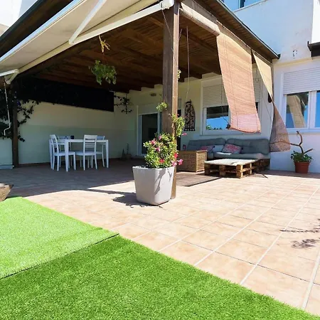 Gran Terraza Con Vistas Al Mar Y Piscina Apartamento Rincón de la Victoria