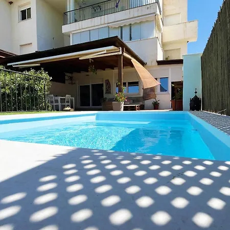 Apartamento Gran Terraza Con Vistas Al Mar Y Piscina Rincón de la Victoria